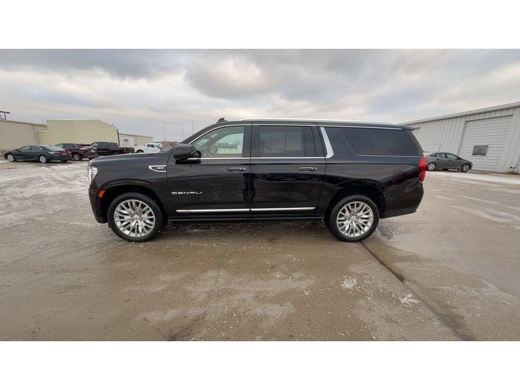 used 2023 GMC Yukon XL car, priced at $70,895