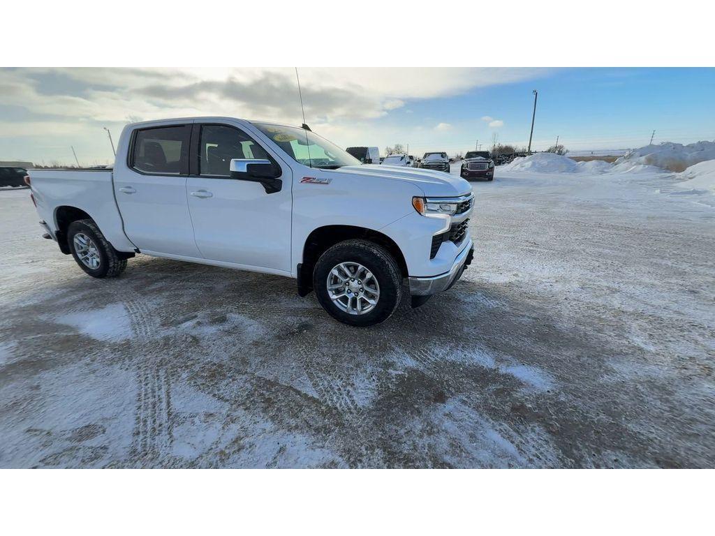 used 2024 Chevrolet Silverado 1500 car, priced at $39,492