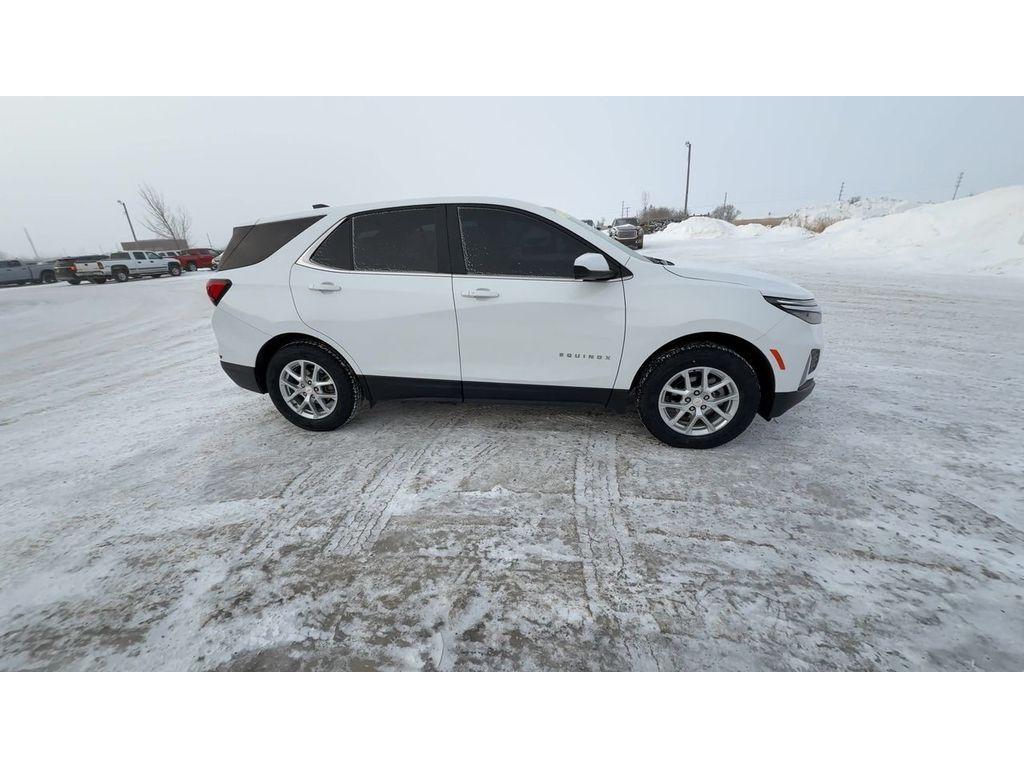 used 2024 Chevrolet Equinox car, priced at $22,492