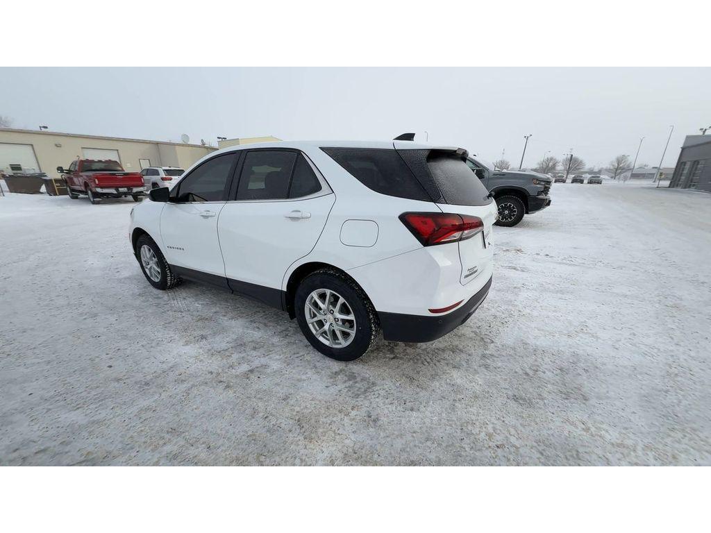 used 2024 Chevrolet Equinox car, priced at $22,492