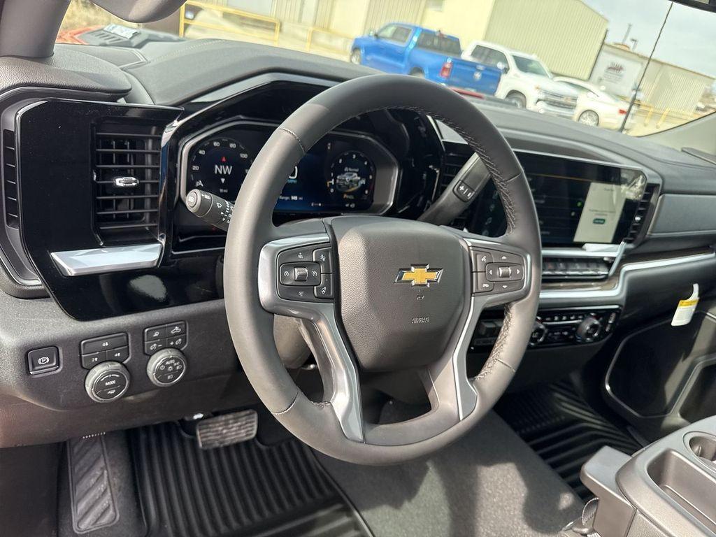 new 2026 Chevrolet Silverado 2500 car, priced at $71,900
