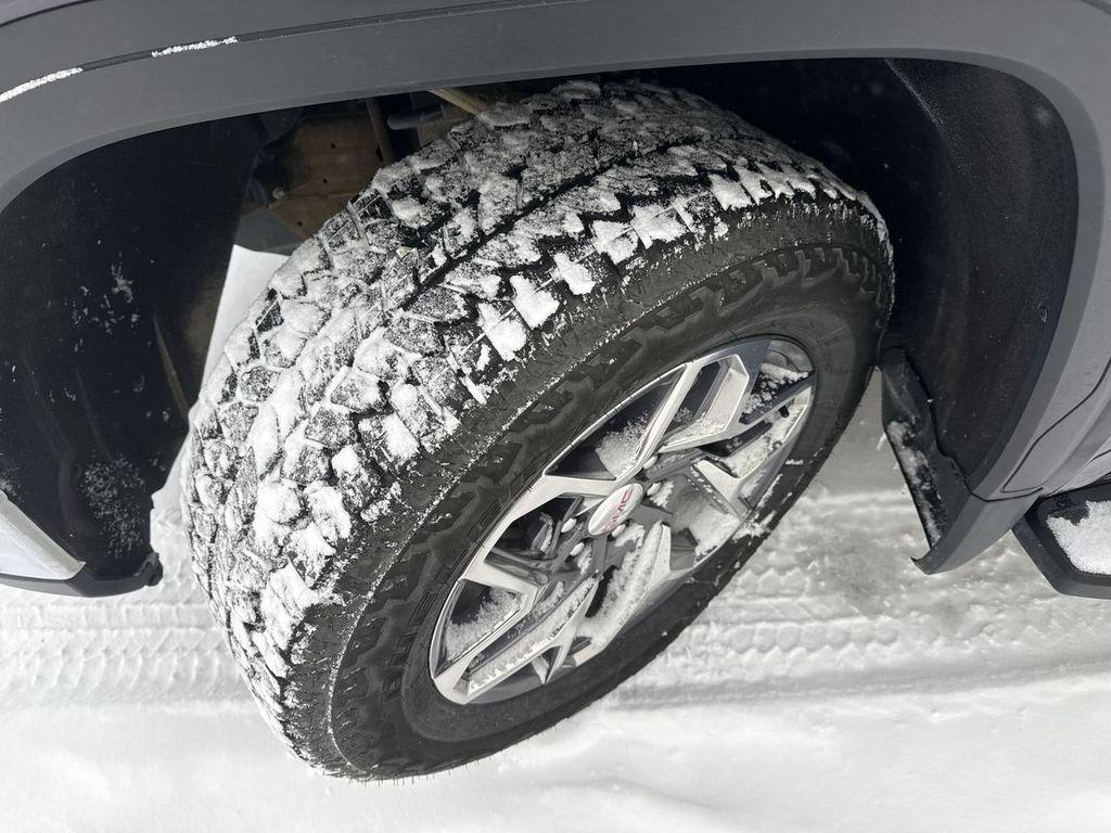 used 2025 GMC Sierra 1500 car, priced at $48,093