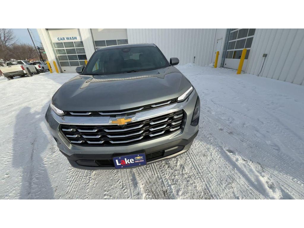 new 2026 Chevrolet Equinox car, priced at $34,970
