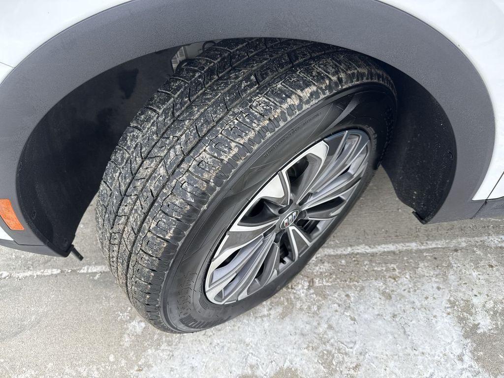 used 2024 Buick Envision car, priced at $24,795