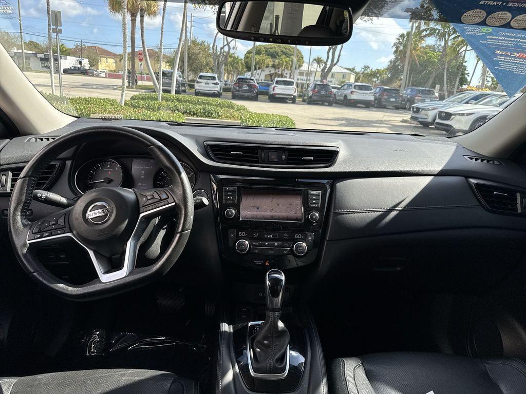 used 2020 Nissan Rogue car, priced at $15,325