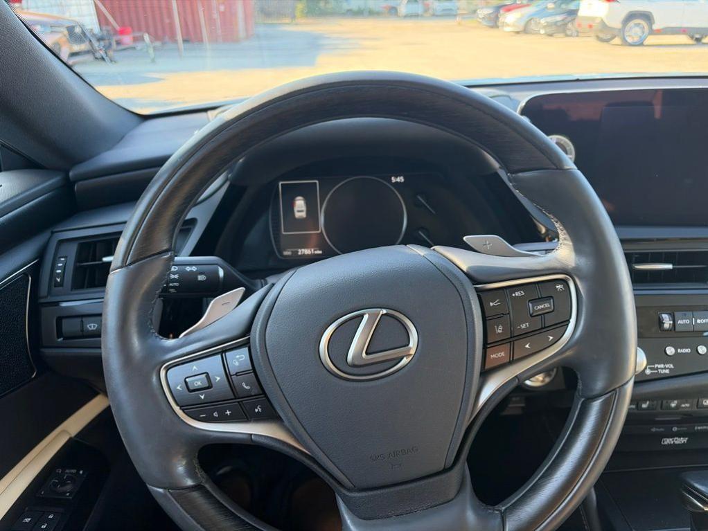 used 2022 Lexus ES 350 car, priced at $41,250