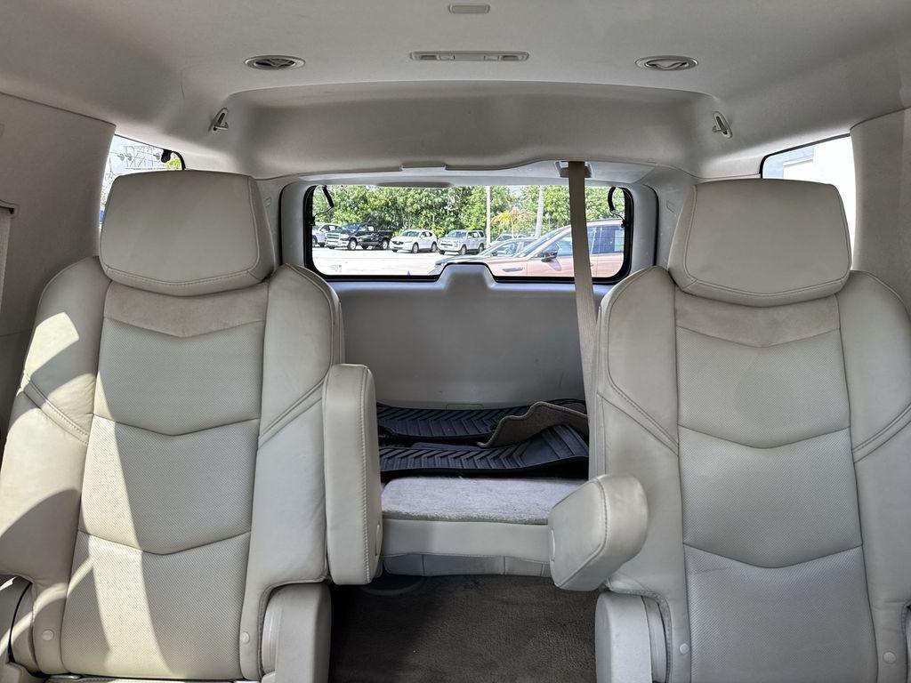 used 2018 Cadillac Escalade car, priced at $30,997