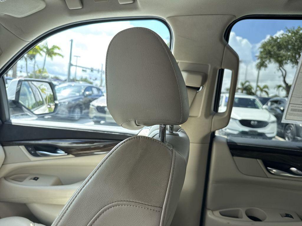 used 2018 Cadillac Escalade car, priced at $30,997