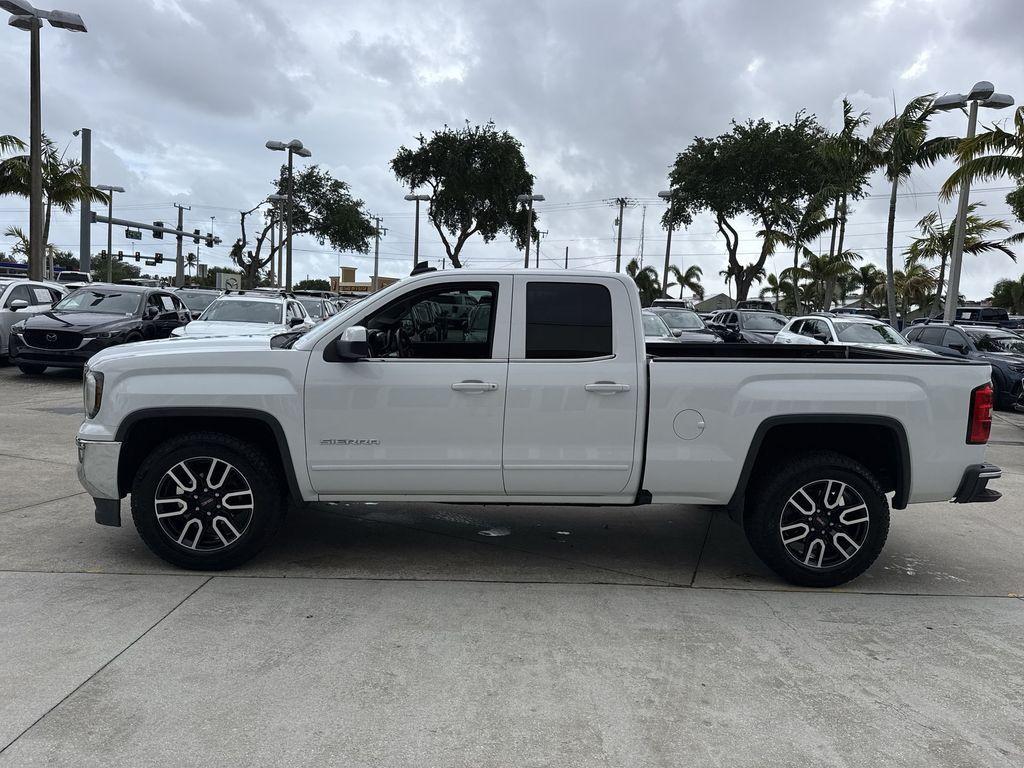 used 2018 GMC Sierra 1500 car, priced at $19,495