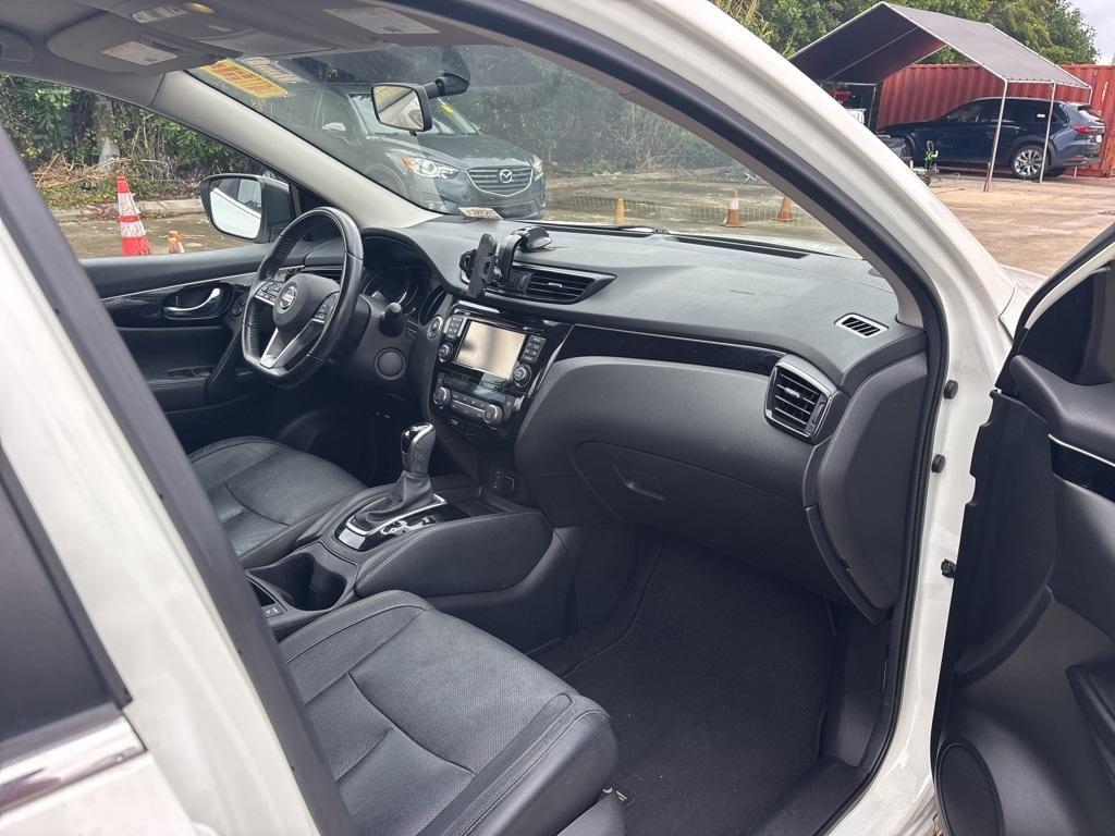 used 2017 Nissan Rogue Sport car, priced at $13,997