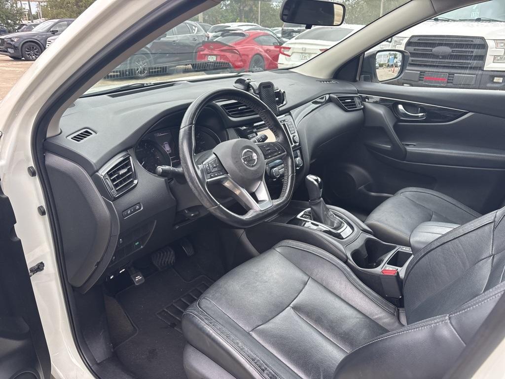 used 2017 Nissan Rogue Sport car, priced at $13,997