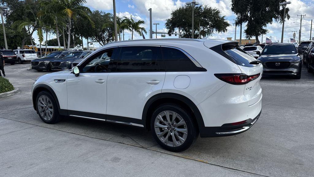 new 2025 Mazda CX-90 car, priced at $48,154