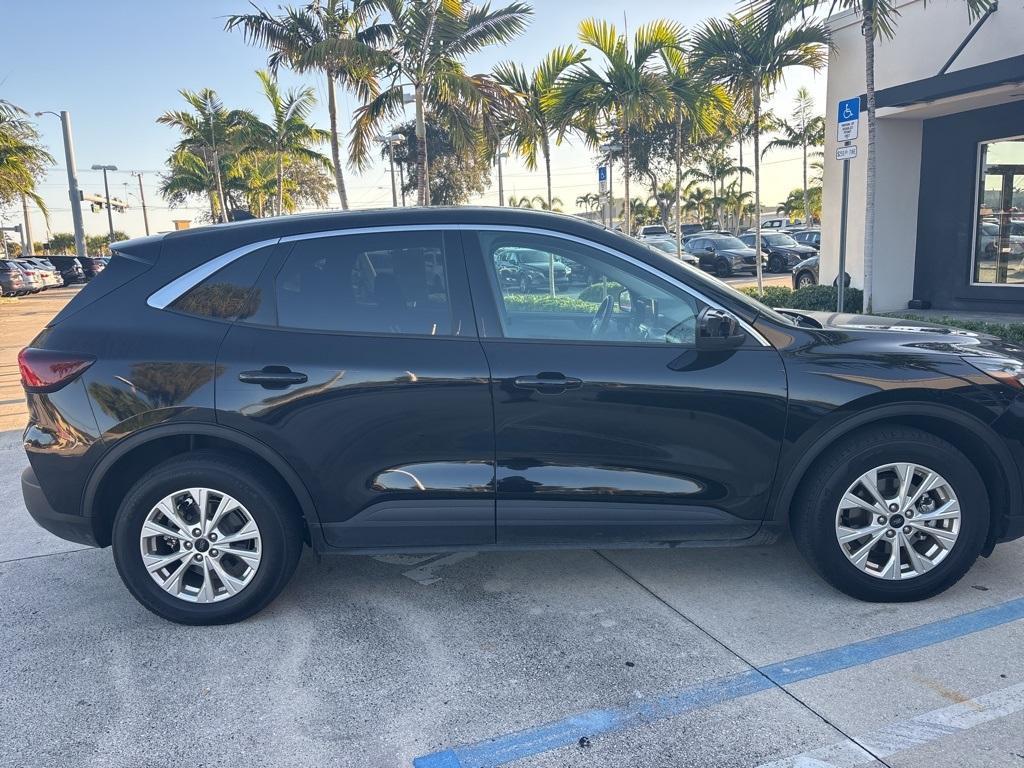 used 2023 Ford Escape car
