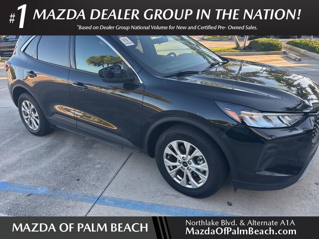 used 2023 Ford Escape car