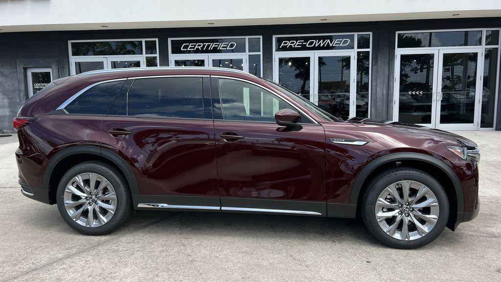 new 2025 Mazda CX-90 car, priced at $48,179