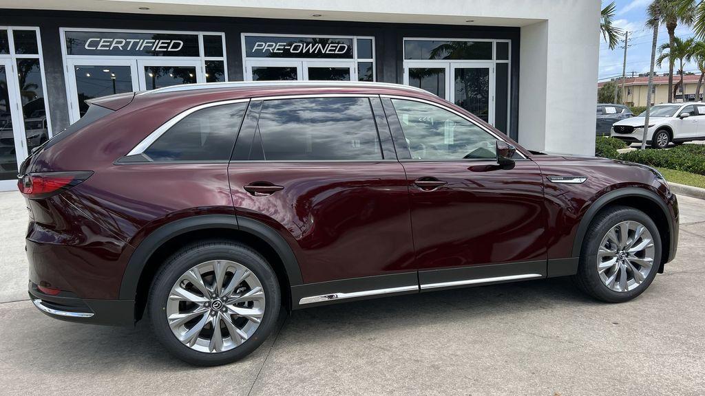 new 2025 Mazda CX-90 car, priced at $48,179