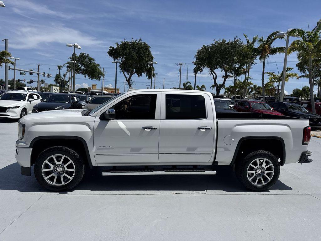 used 2018 GMC Sierra 1500 car, priced at $31,799