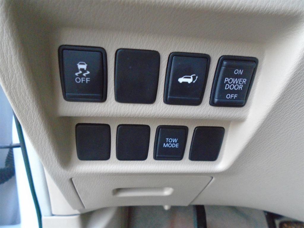 used 2013 Nissan Pathfinder car, priced at $8,995