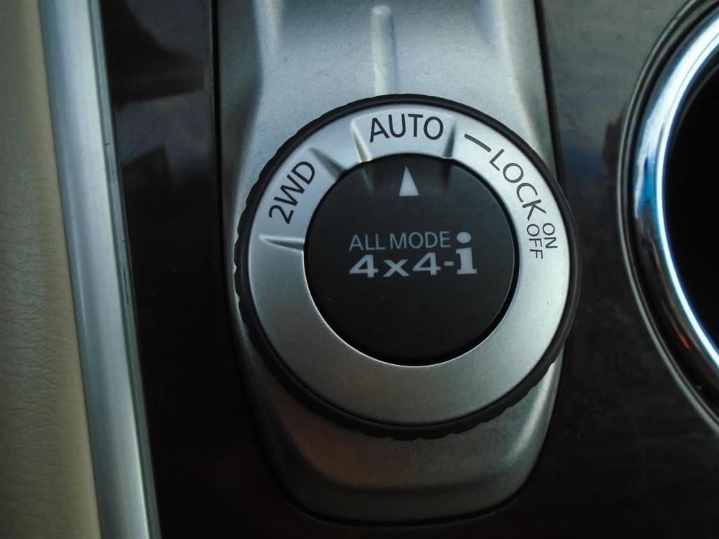 used 2013 Nissan Pathfinder car, priced at $8,995