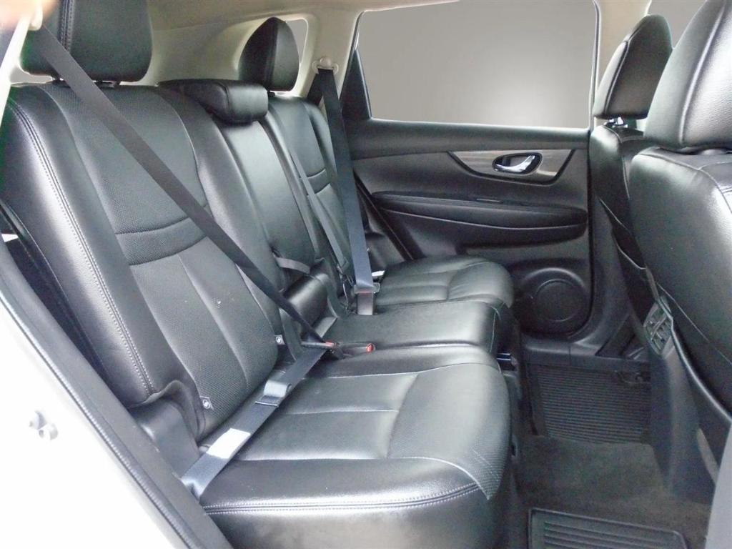 used 2016 Nissan Rogue car, priced at $11,995