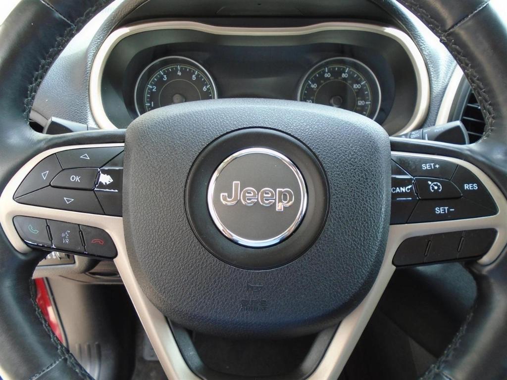 used 2014 Jeep Cherokee car, priced at $9,995