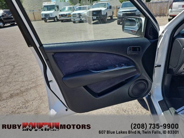 used 2003 Mitsubishi Outlander car, priced at $6,199