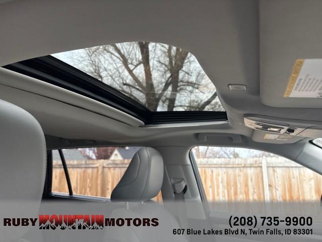 used 2023 Toyota Highlander car, priced at $37,199