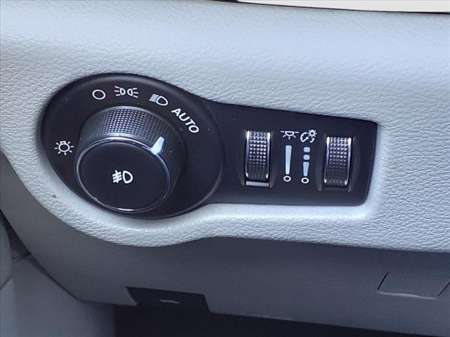 used 2017 Chrysler Pacifica car, priced at $13,995