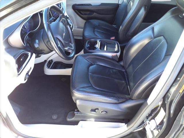 used 2017 Chrysler Pacifica car, priced at $13,995