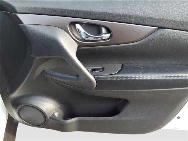 used 2014 Nissan Rogue car, priced at $10,995