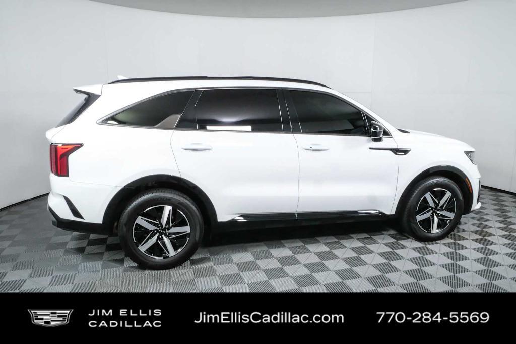 used 2023 Kia Sorento car, priced at $28,761