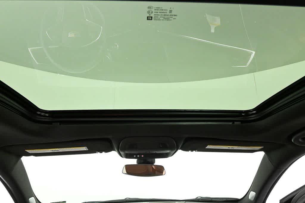 new 2025 Cadillac XT5 car, priced at $53,964