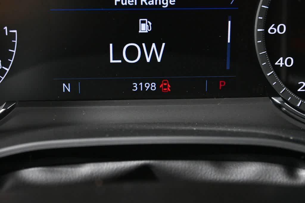 new 2025 Cadillac XT5 car, priced at $53,964