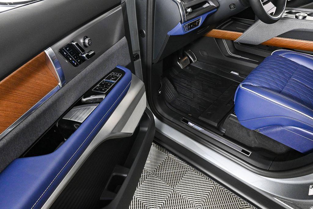 new 2026 Cadillac VISTIQ car, priced at $93,985