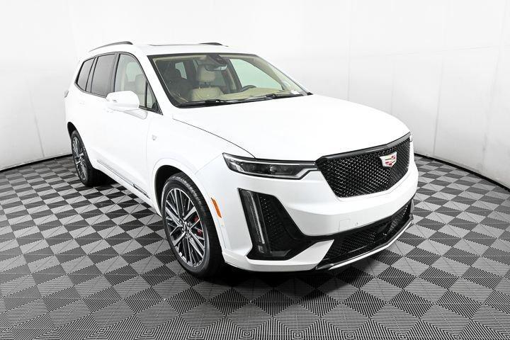 new 2025 Cadillac XT6 car, priced at $71,515