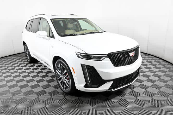 new 2025 Cadillac XT6 car, priced at $71,515