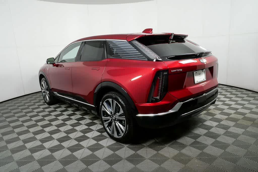 new 2026 Cadillac OPTIQ car, priced at $50,915