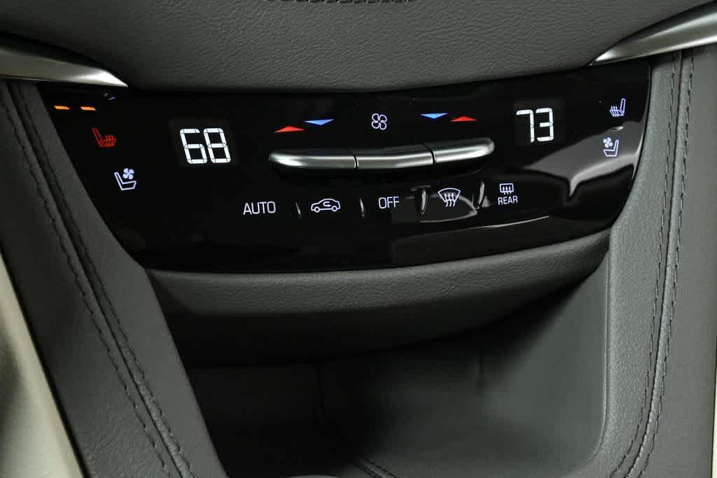 new 2024 Cadillac XT5 car, priced at $46,990