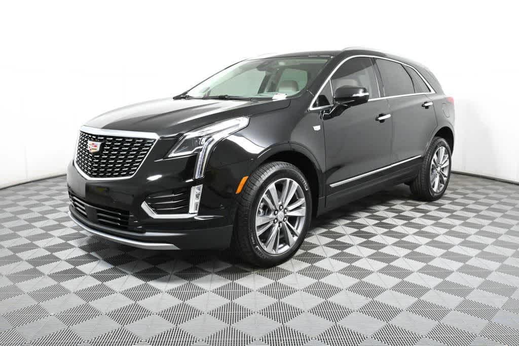 new 2024 Cadillac XT5 car, priced at $46,990