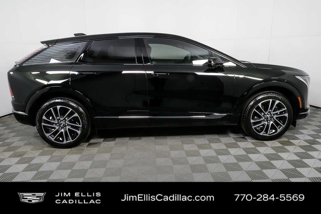 new 2026 Cadillac OPTIQ car, priced at $53,120