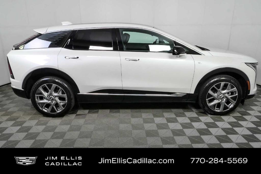 used 2025 Cadillac OPTIQ car, priced at $44,995