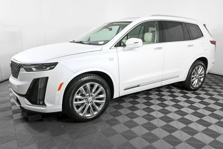 new 2025 Cadillac XT6 car, priced at $57,509