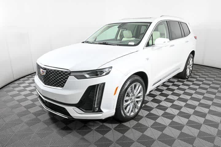 new 2025 Cadillac XT6 car, priced at $57,509