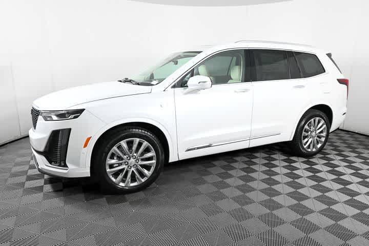 new 2025 Cadillac XT6 car, priced at $57,509