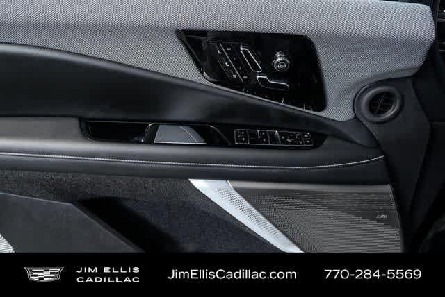 used 2025 Cadillac OPTIQ car, priced at $45,865