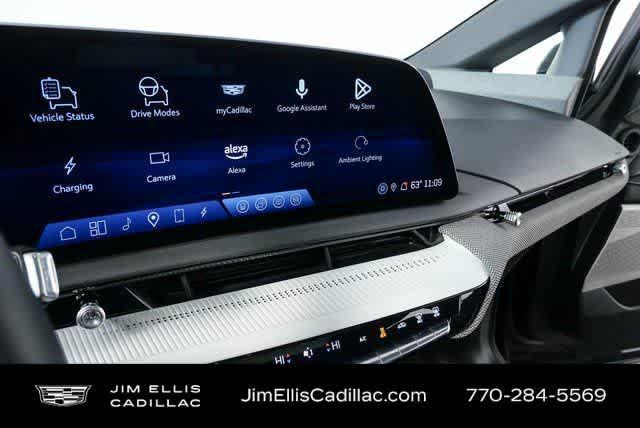 used 2025 Cadillac OPTIQ car, priced at $45,865