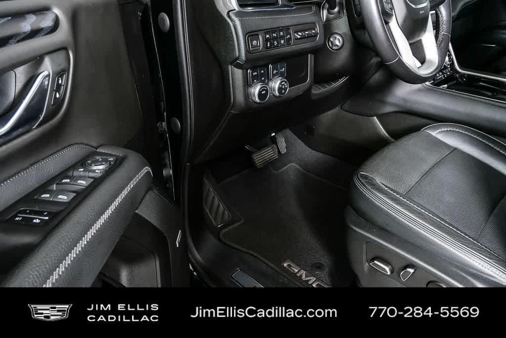 used 2022 GMC Yukon car, priced at $61,000