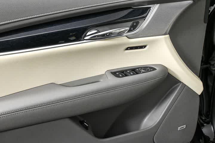 new 2025 Cadillac XT6 car, priced at $53,815