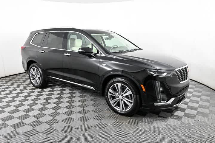 new 2025 Cadillac XT6 car, priced at $53,815