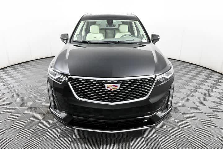 new 2025 Cadillac XT6 car, priced at $53,815